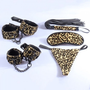 Bộ đồ chơi phòng the Mistress Bondage Kit màu da báo độc đáo